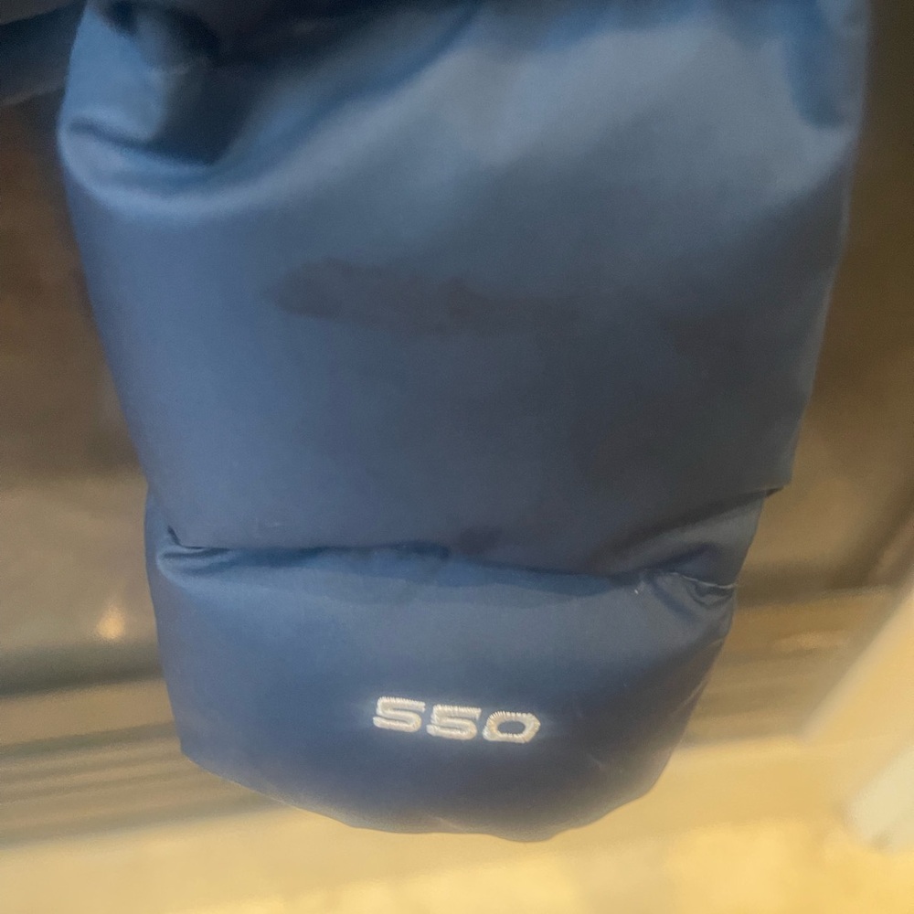 The North Face (small) Blue Puffer Jacket READ - Picture 3 of 6